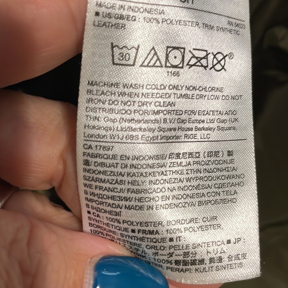 Banana Republic women’s olive soft puffy vest zipped snaps faux leather trim S - Picture 9 of 11